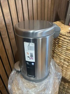 simplehuman 5L Stainless Steel Step Bin in Silver. No Offers!